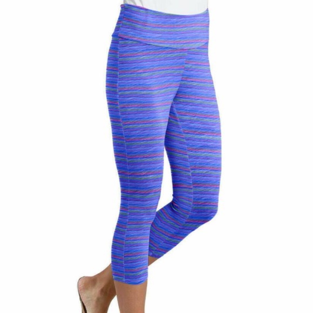 FRESH PRODUCE PROMENADE Oceanside Leggings